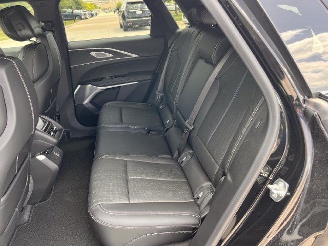 New 2026 Cadillac Lyriq V w/ LPO, Premium Carpet Package AWD/4WD image 49