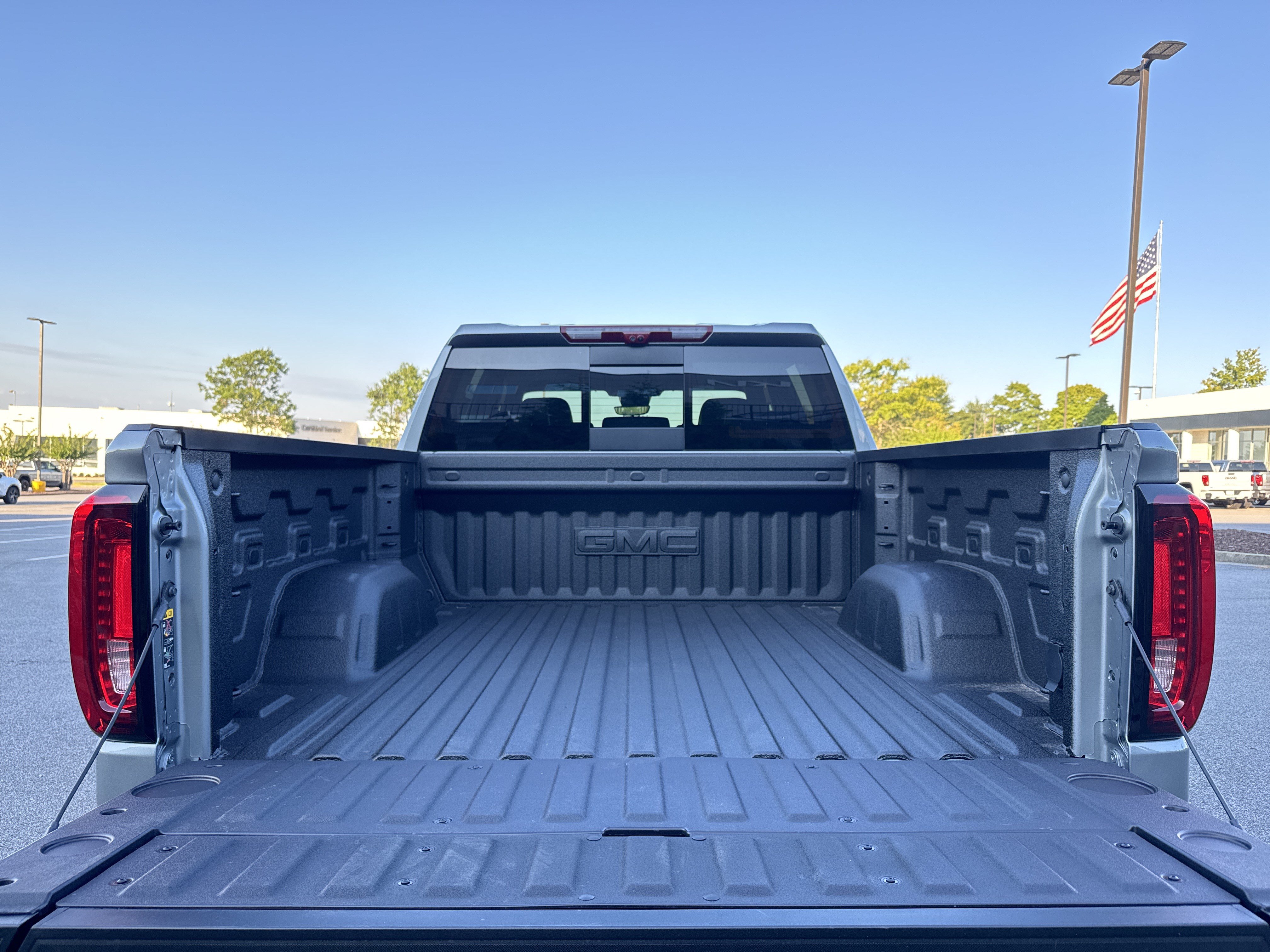 New 2026 GMC Sierra 1500 Denali w/ Denali Reserve Package AWD/4WD image 34