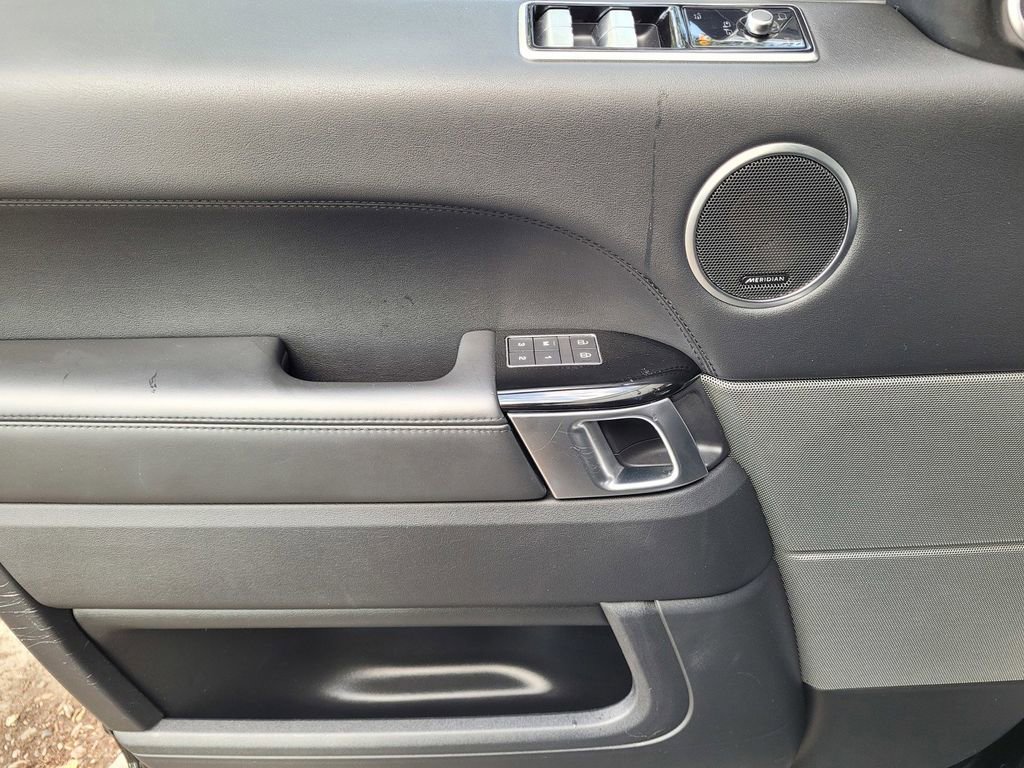 Used 2021 Land Rover Range Rover Sport HSE Silver Edition image 22