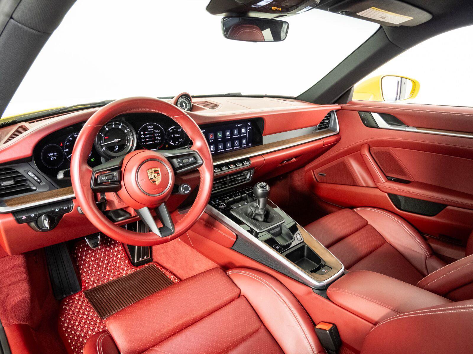 Used 2024 Porsche 911 Carrera S RWD image 4