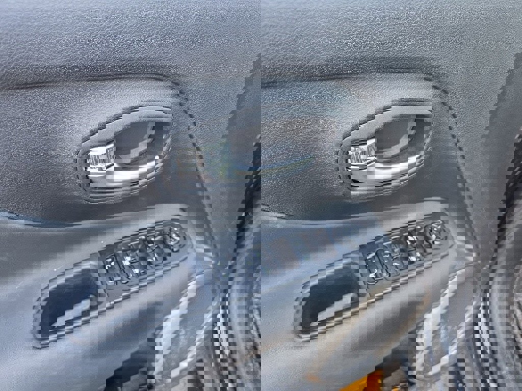 Used 2022 Jeep Renegade Latitude image 15