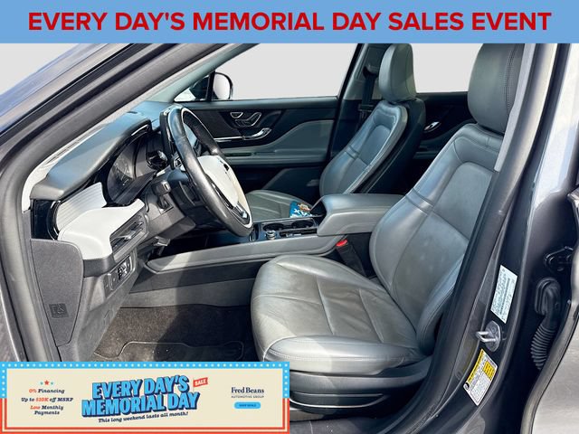 Used 2022 Lincoln Corsair AWD w/ Premium Package image 21