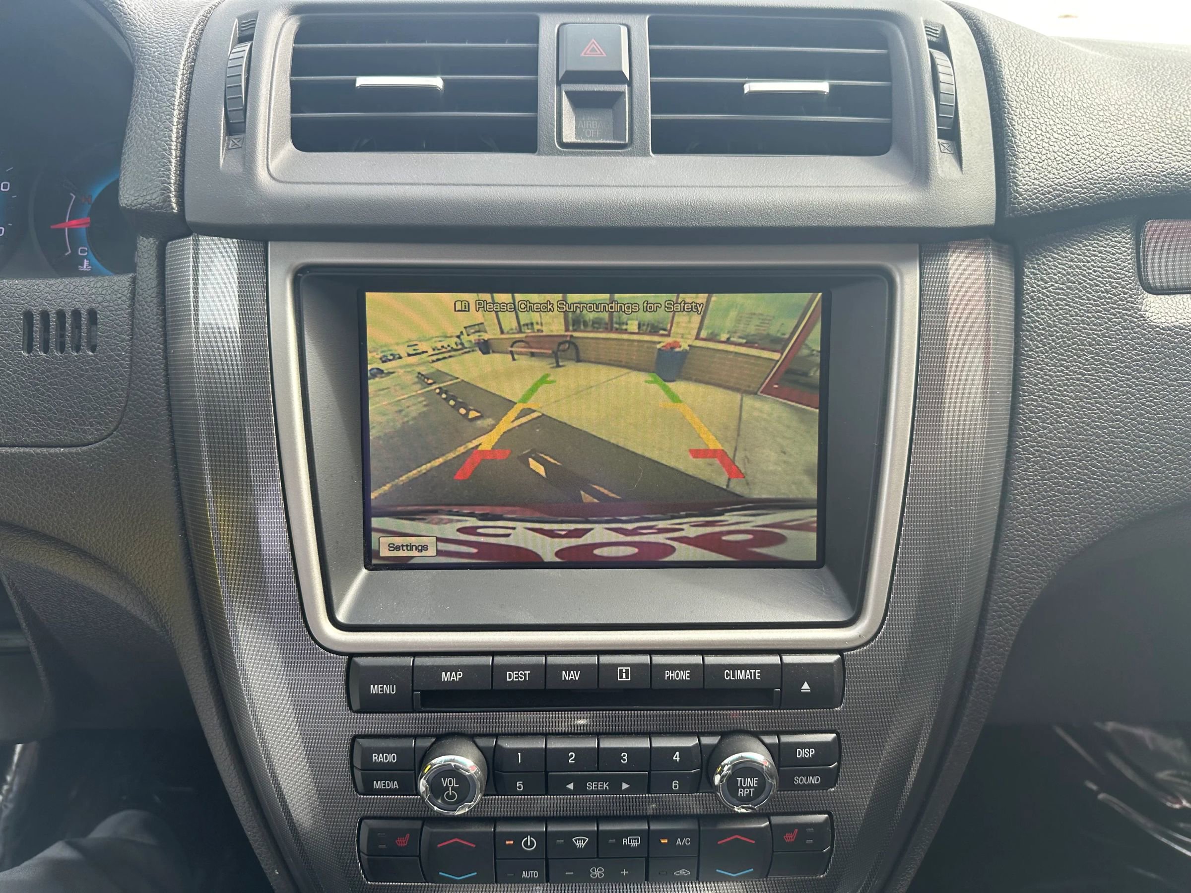 Used 2010 Ford Fusion SEL FWD image 18