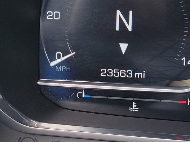 Used 2023 GMC Yukon SLT w/ Max Trailering Package image 16