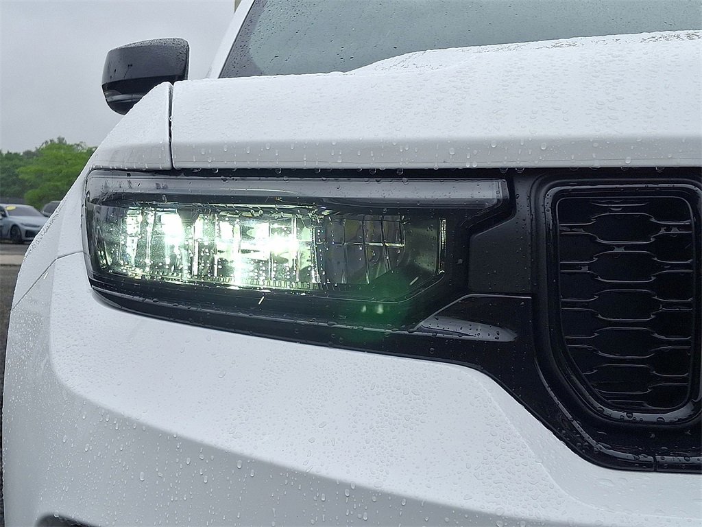 Certified 2025 Jeep Grand Cherokee Limited w/ Black Appearance Package image 28