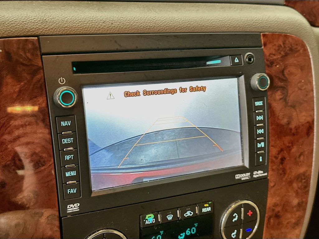 Used 2013 Chevrolet Tahoe LTZ RWD image 20