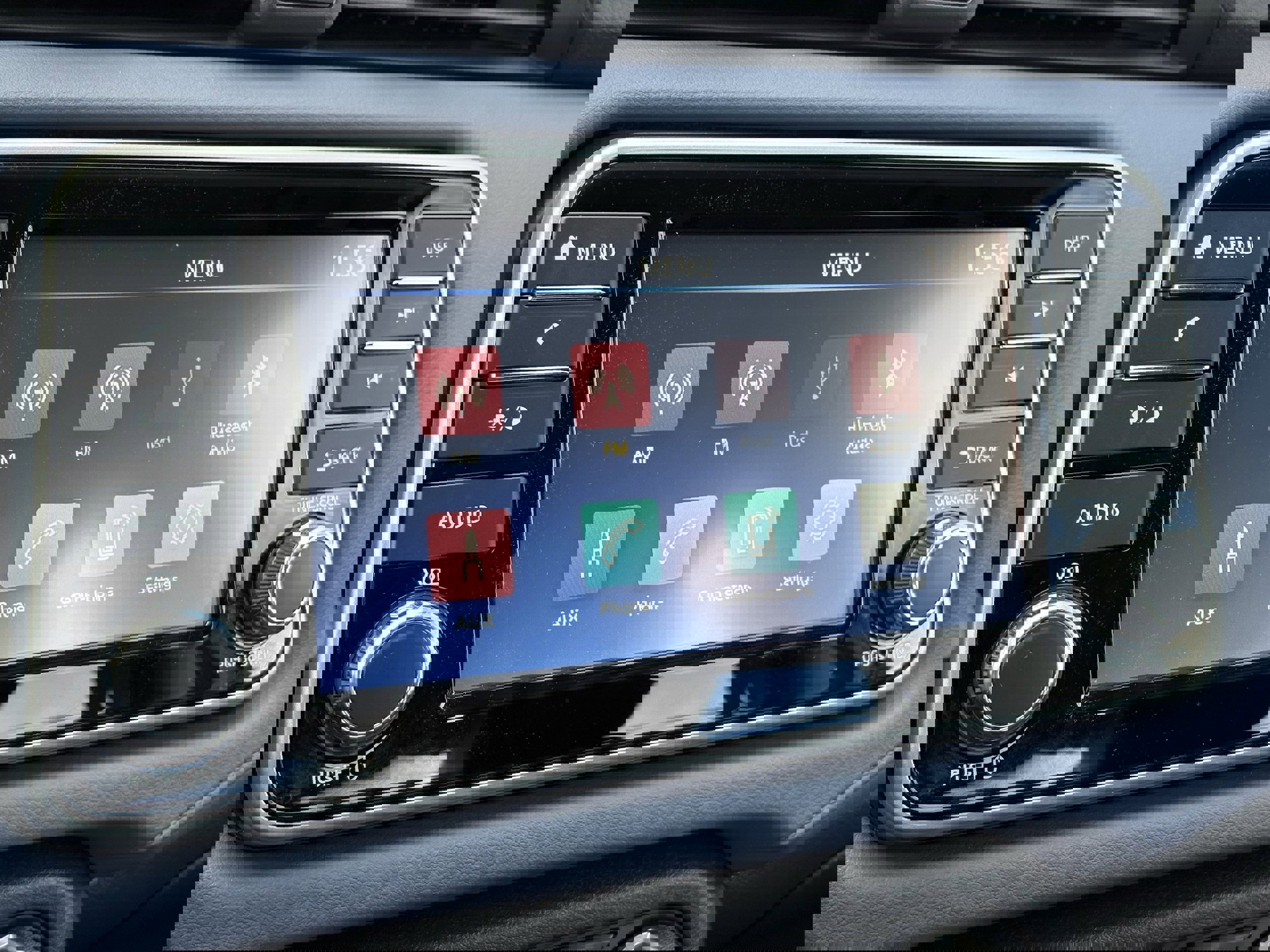 Used 2024 Nissan Versa SV w/ Trunk Package image 23