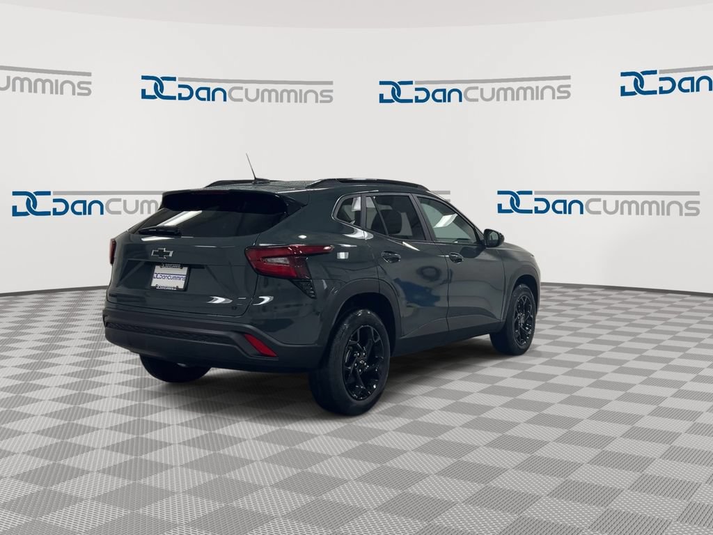 New 2026 Chevrolet Trax LT w/ Driver Confidence Package FWD image 8