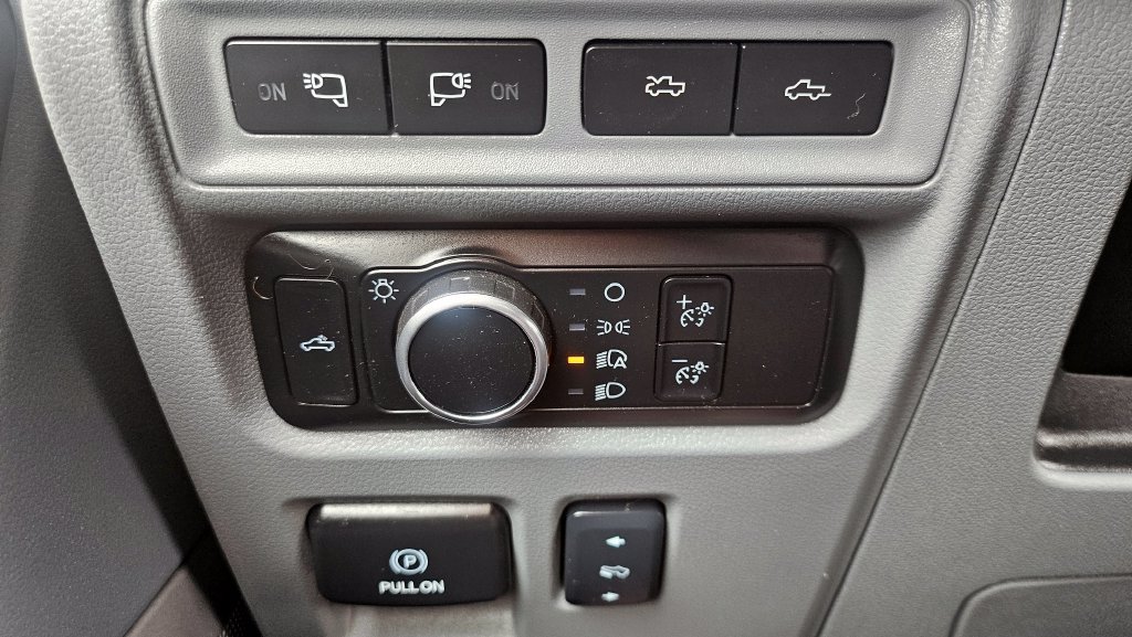 Used 2024 Ford F150 Lightning Flash AWD/4WD image 34