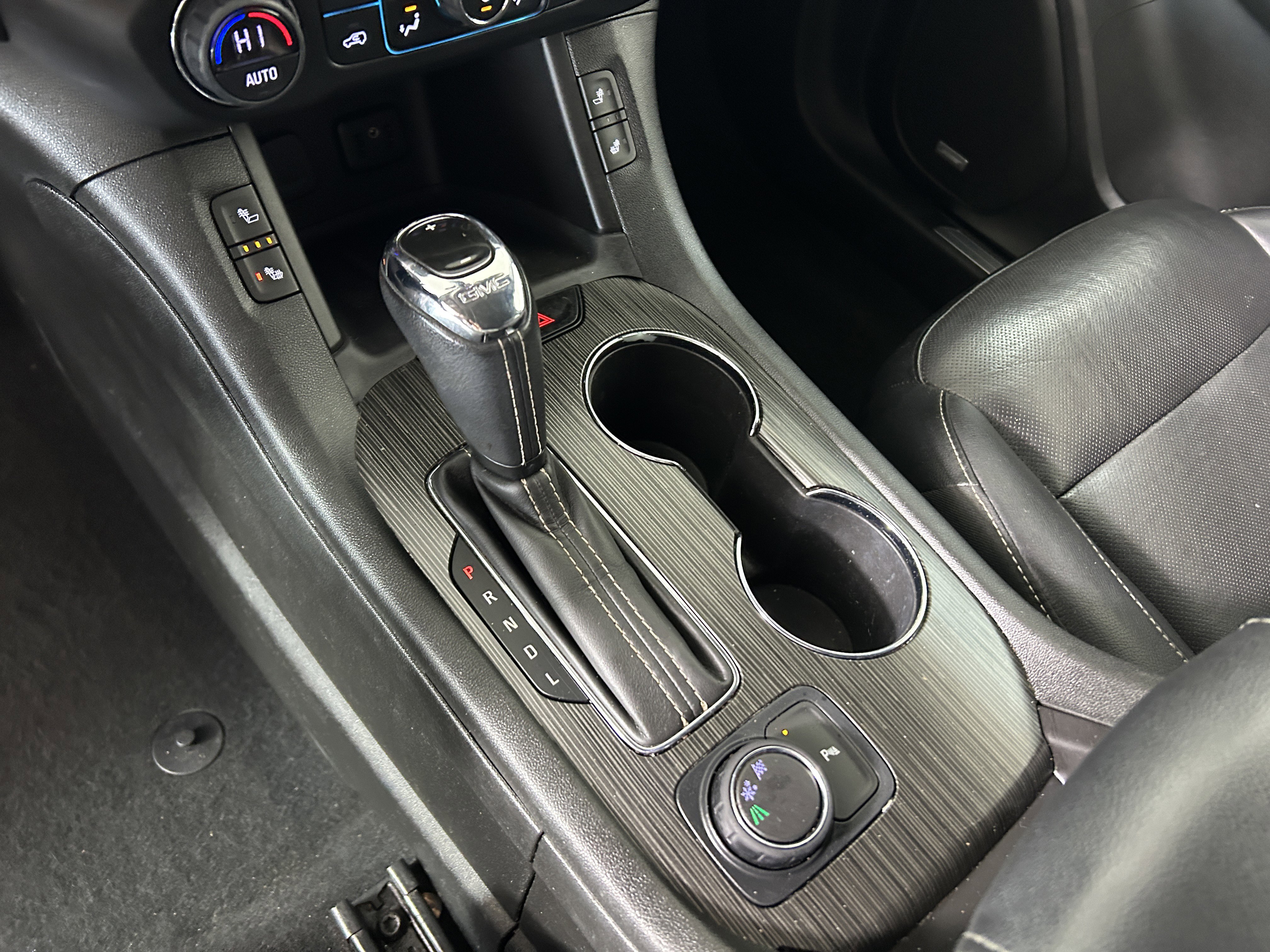 Used 2019 GMC Acadia SLT image 19