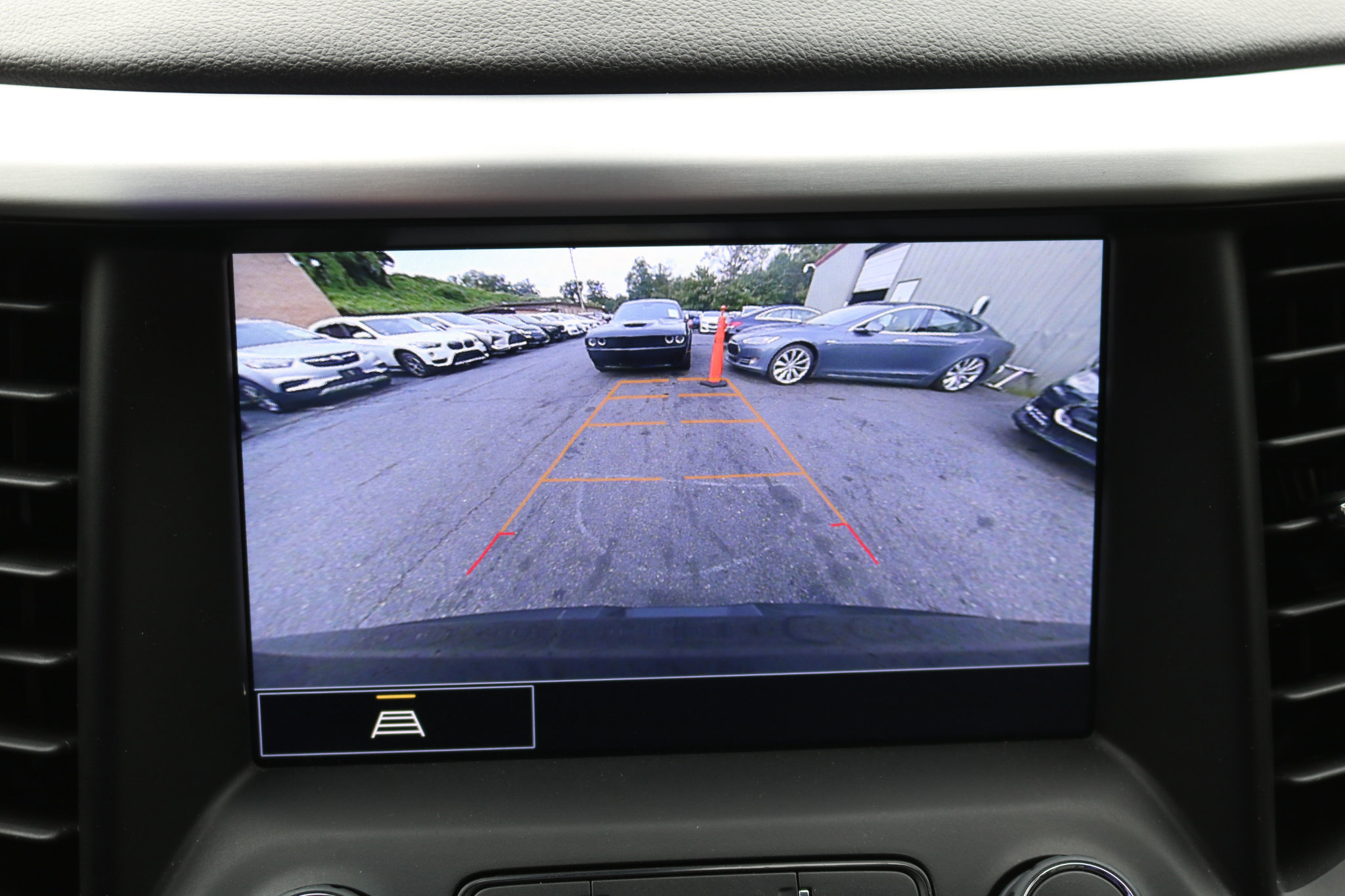Used 2023 GMC Acadia SLT image 41