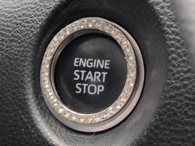 Certified 2023 Toyota Corolla Cross LE w/ Moonroof Package image 21