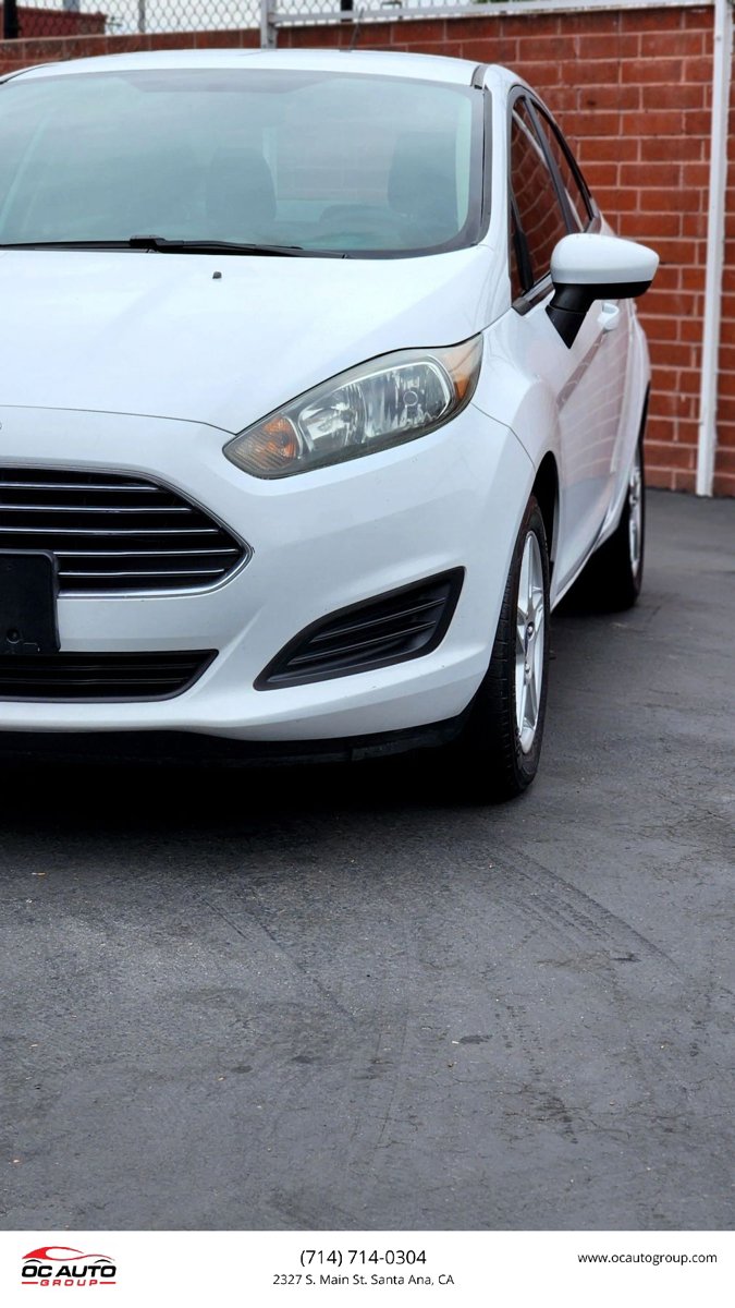 Used 2019 Ford Fiesta SE FWD image 4