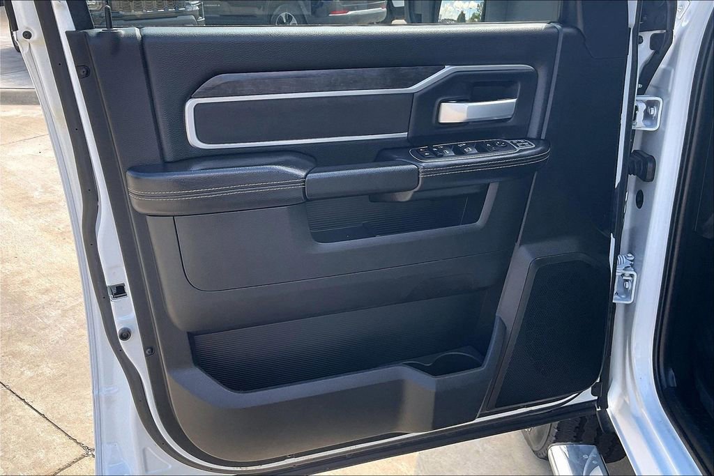 Used 2024 RAM 2500 Big Horn image 21