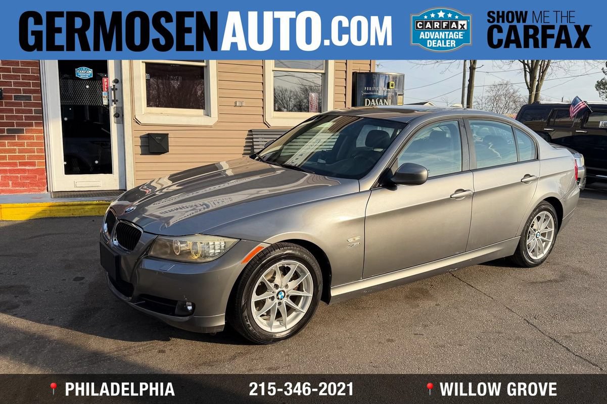 Used 2010 BMW 328i xDrive Sedan w/ Premium Pkg AWD/4WD image 1