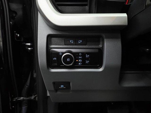 Used 2023 Ford F350 XLT w/ 360-Degree Camera Package AWD/4WD image 28