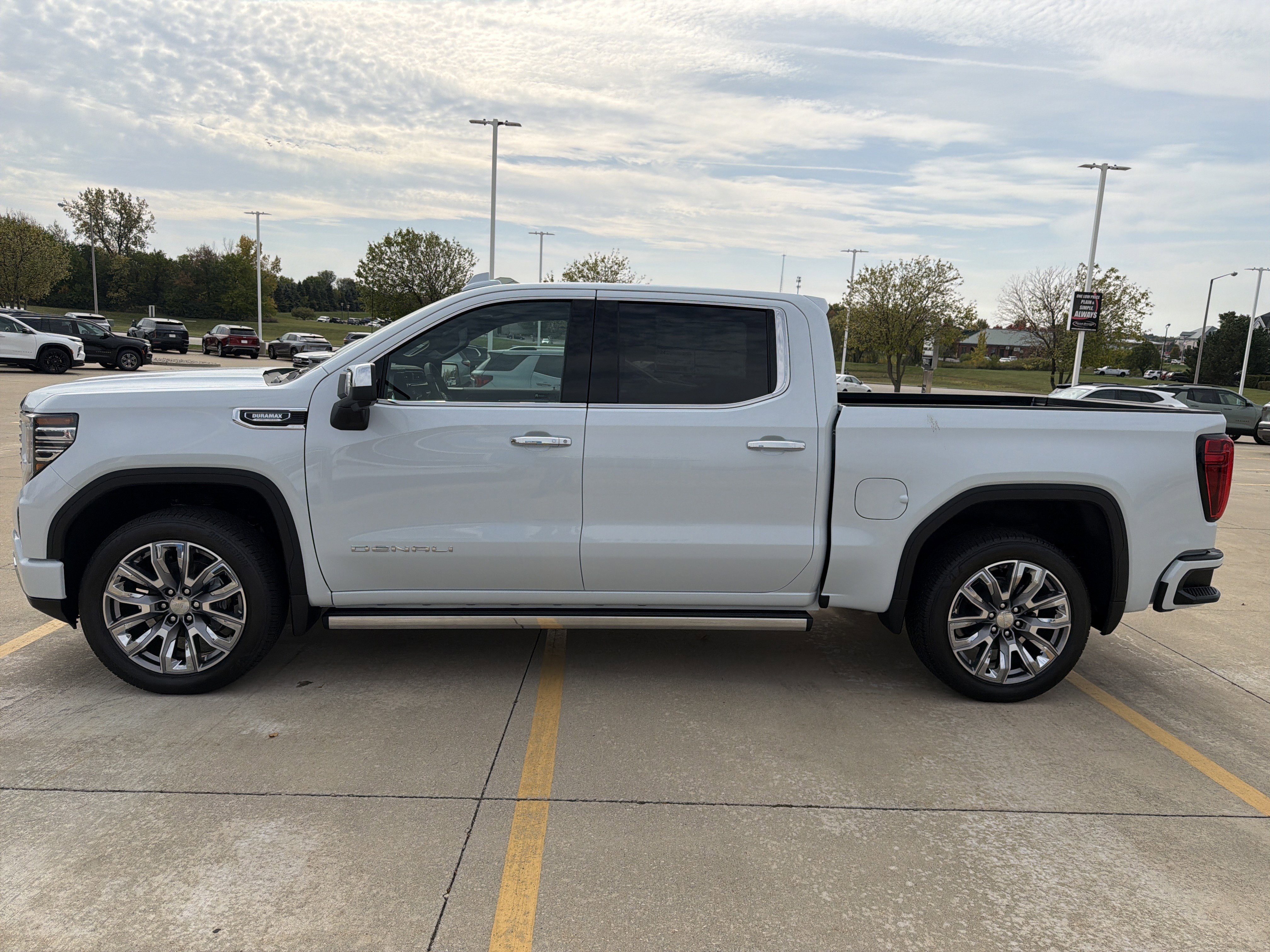 New 2026 GMC Sierra 1500 Denali w/ Denali Reserve Package image 9