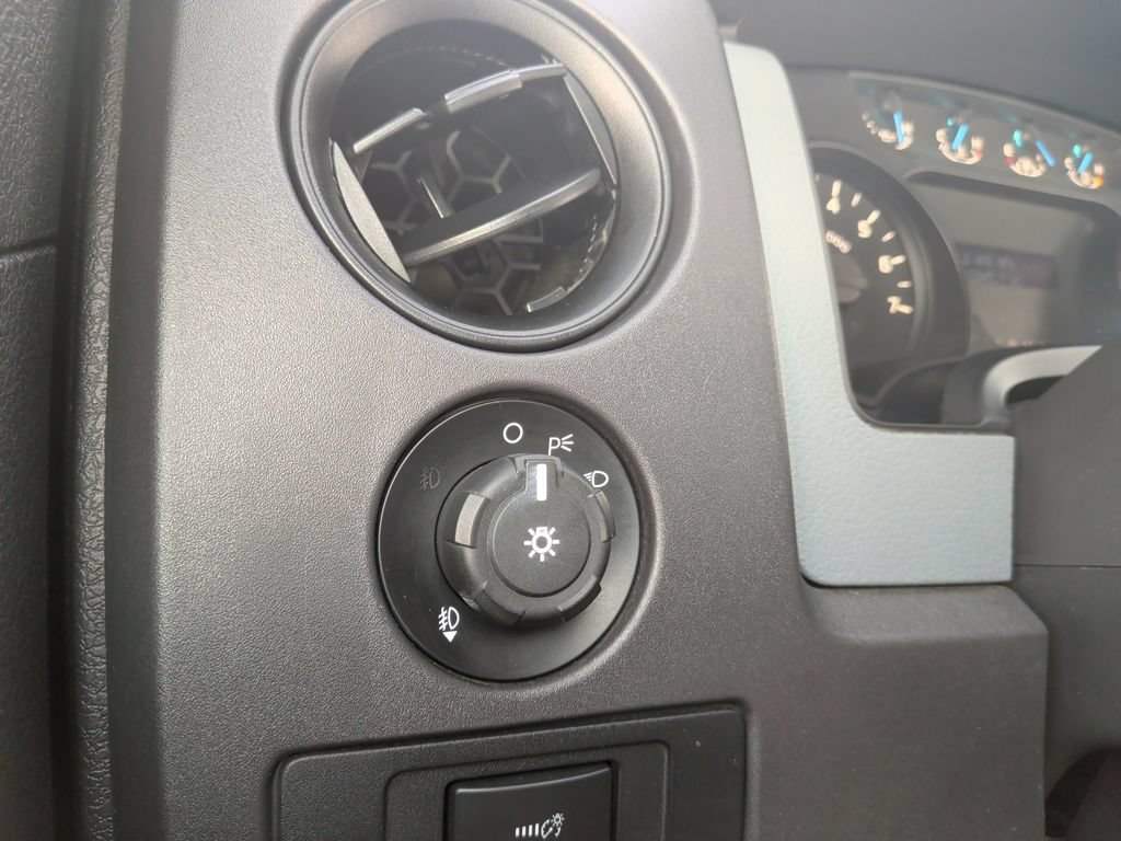 Used 2013 Ford F150 STX w/ Mid Equipment Group AWD/4WD image 26