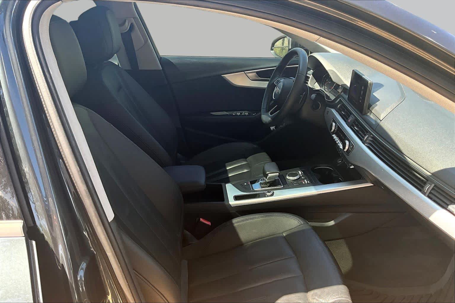Used 2018 Audi A4 2.0T Ultra Premium w/ Convenience Package FWD image 11