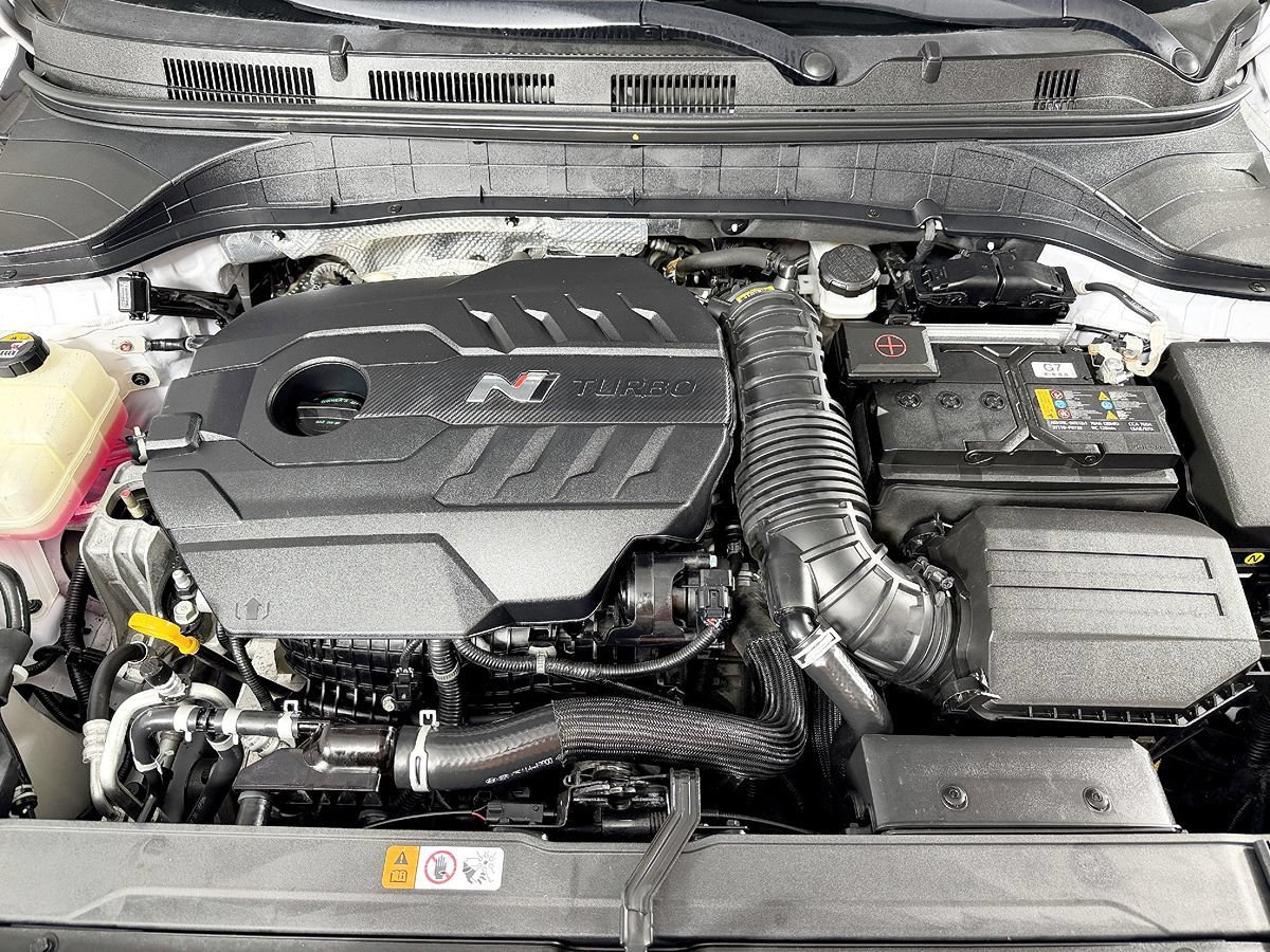 Used 2022 Hyundai Kona N FWD image 21