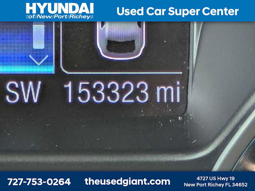 Used 2016 Ford Escape Titanium w/ Equipment Group 301A AWD/4WD image 39