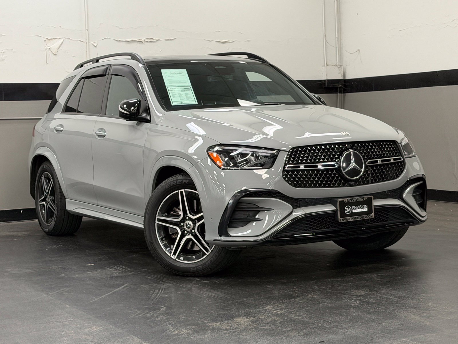 Used 2024 Mercedes-Benz GLE 450 4MATIC image 2