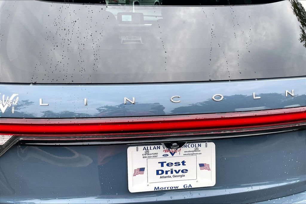 Used 2026 Lincoln Aviator 2WD image 25