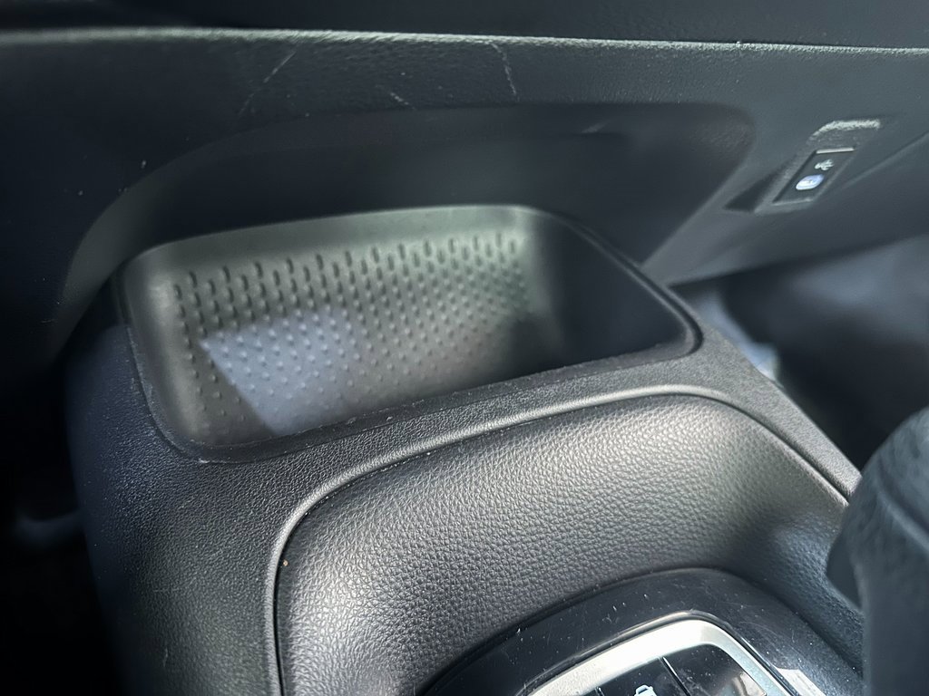 Used 2023 Toyota Corolla LE image 27