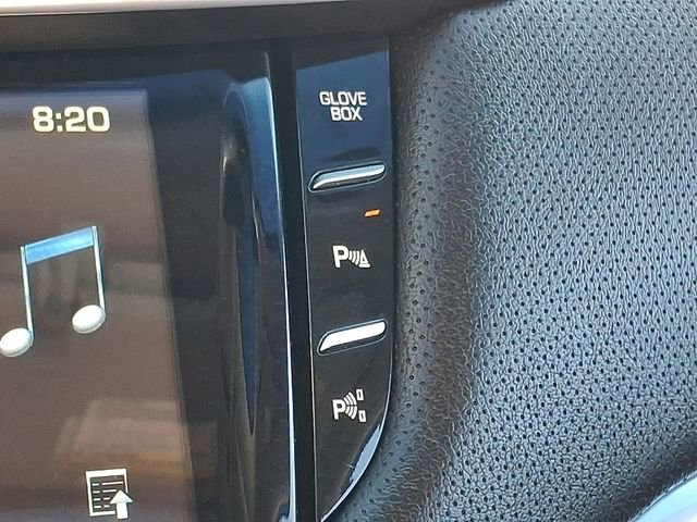 Certified 2017 Cadillac XTS Luxury image 27