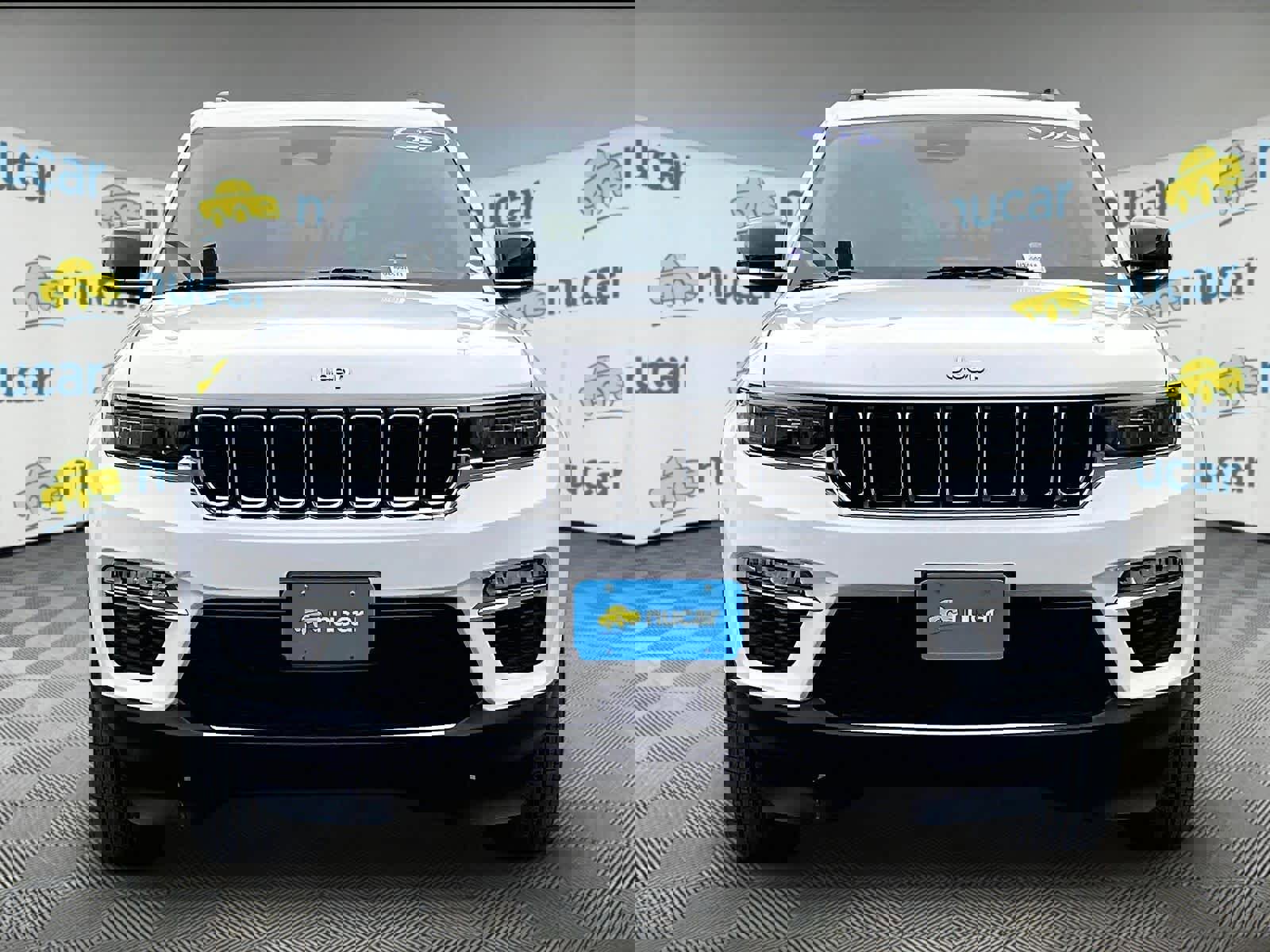 Used 2022 Jeep Grand Cherokee Limited 4xe w/ MOPAR Finishing Package AWD/4WD image 2