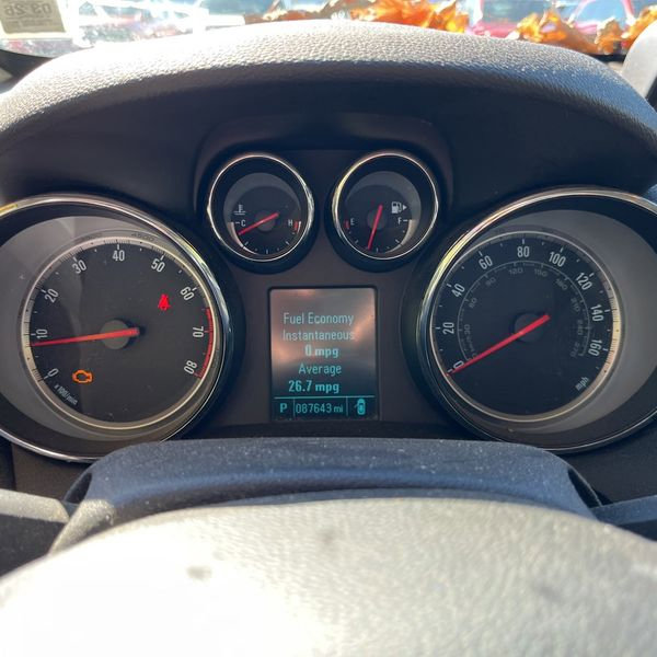 Used 2015 Buick Encore Base AWD image 9