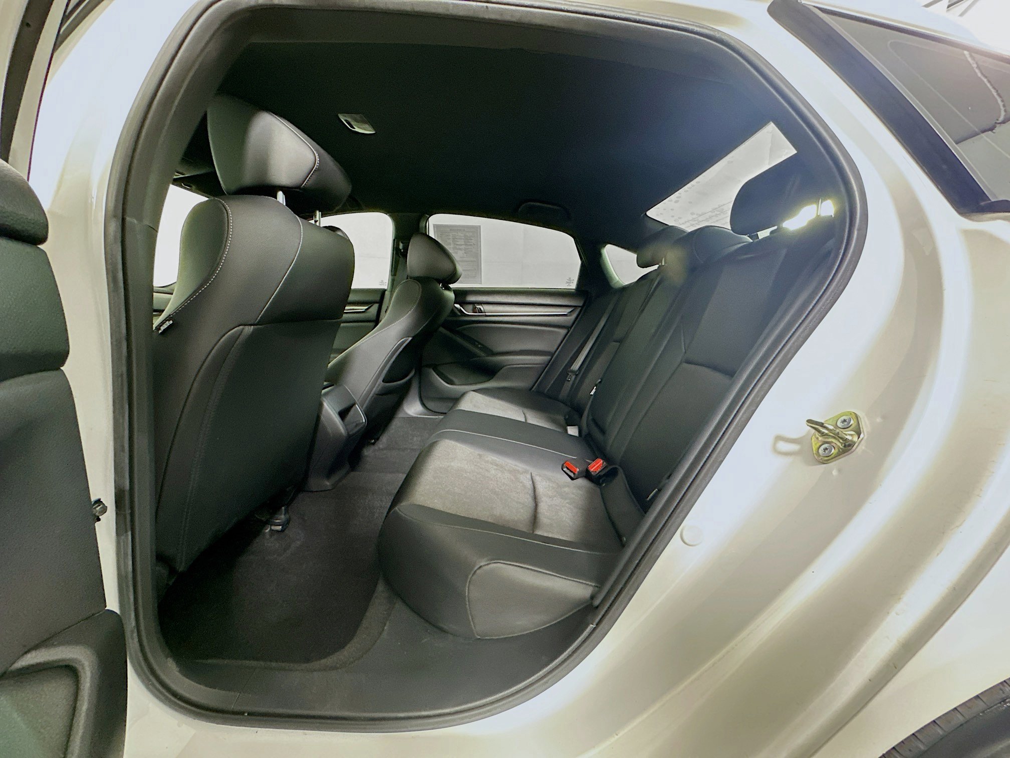 Used 2020 Honda Accord Sport image 26