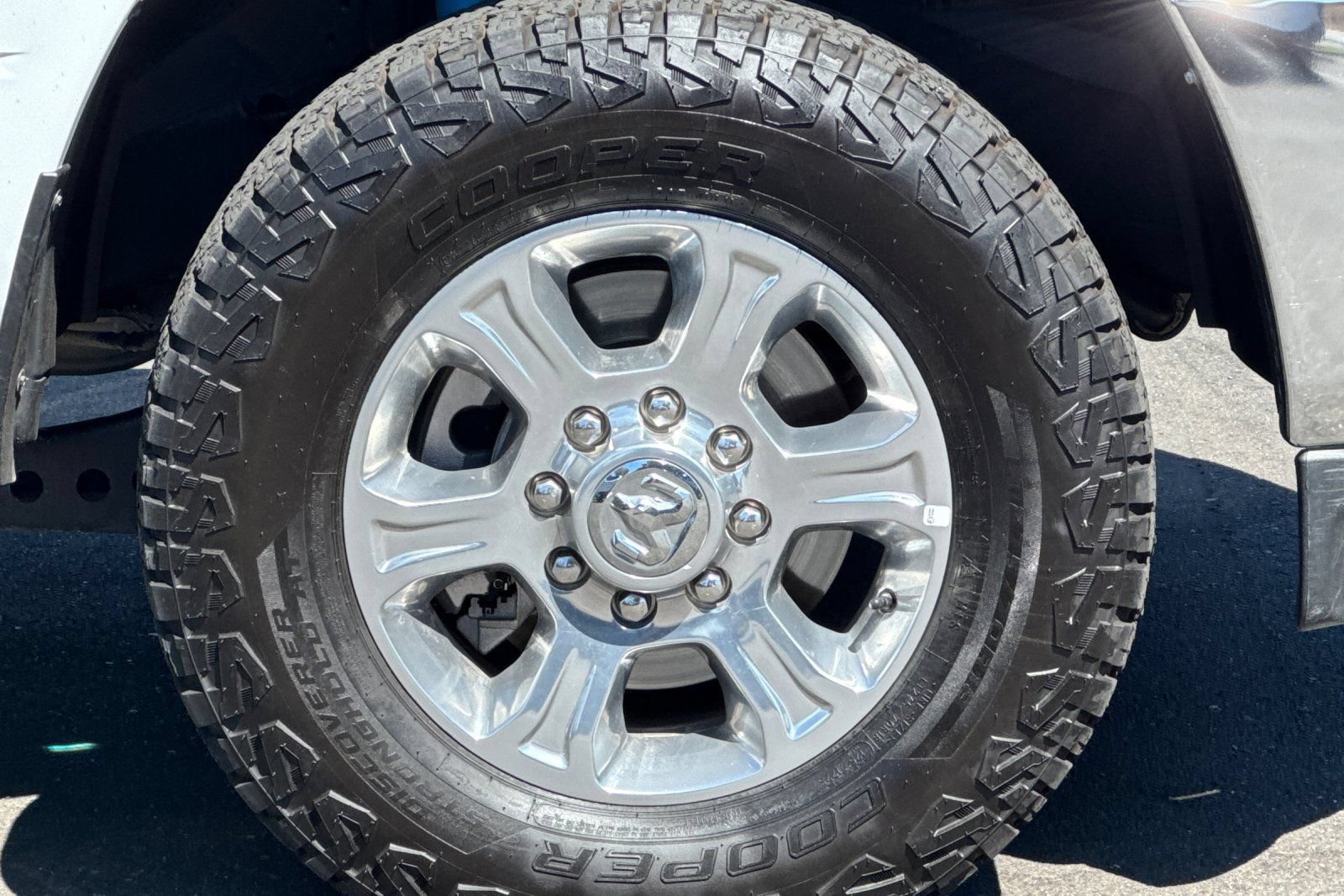 Used 2025 RAM 2500 Big Horn AWD/4WD image 40