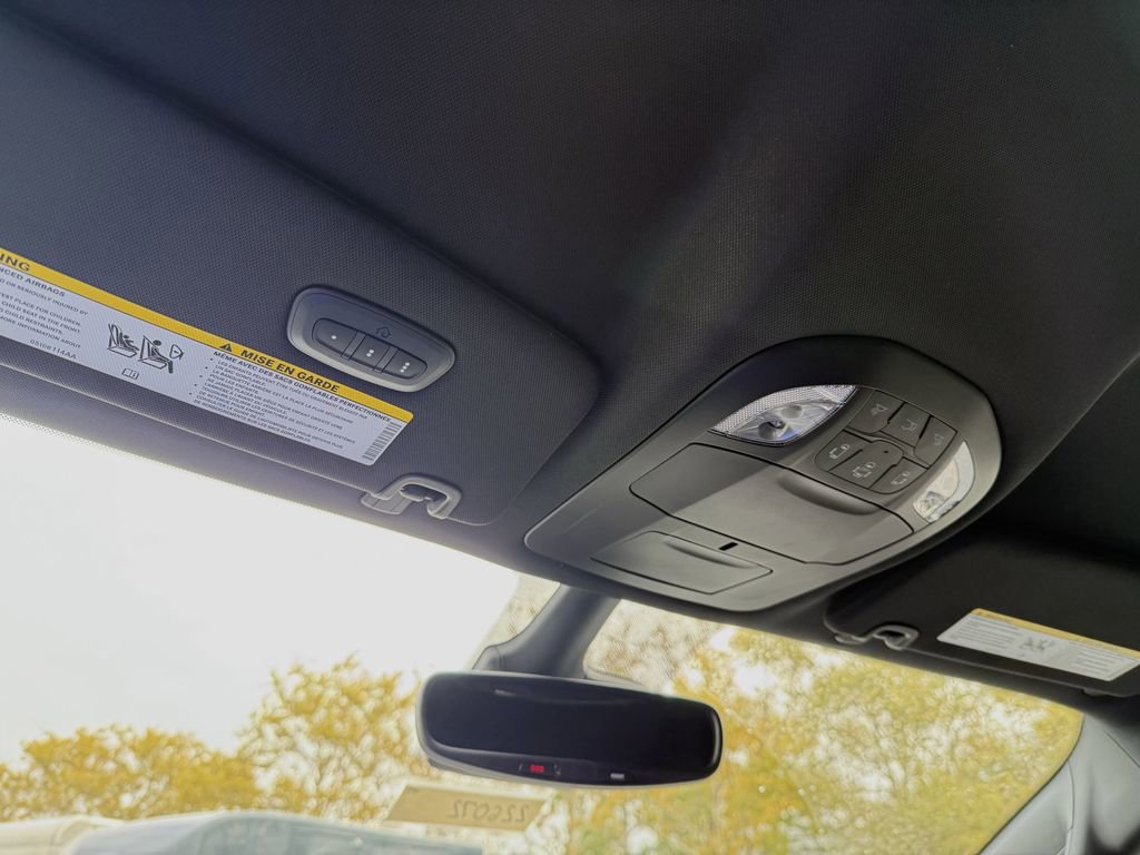 New 2026 Chrysler Pacifica Select image 23