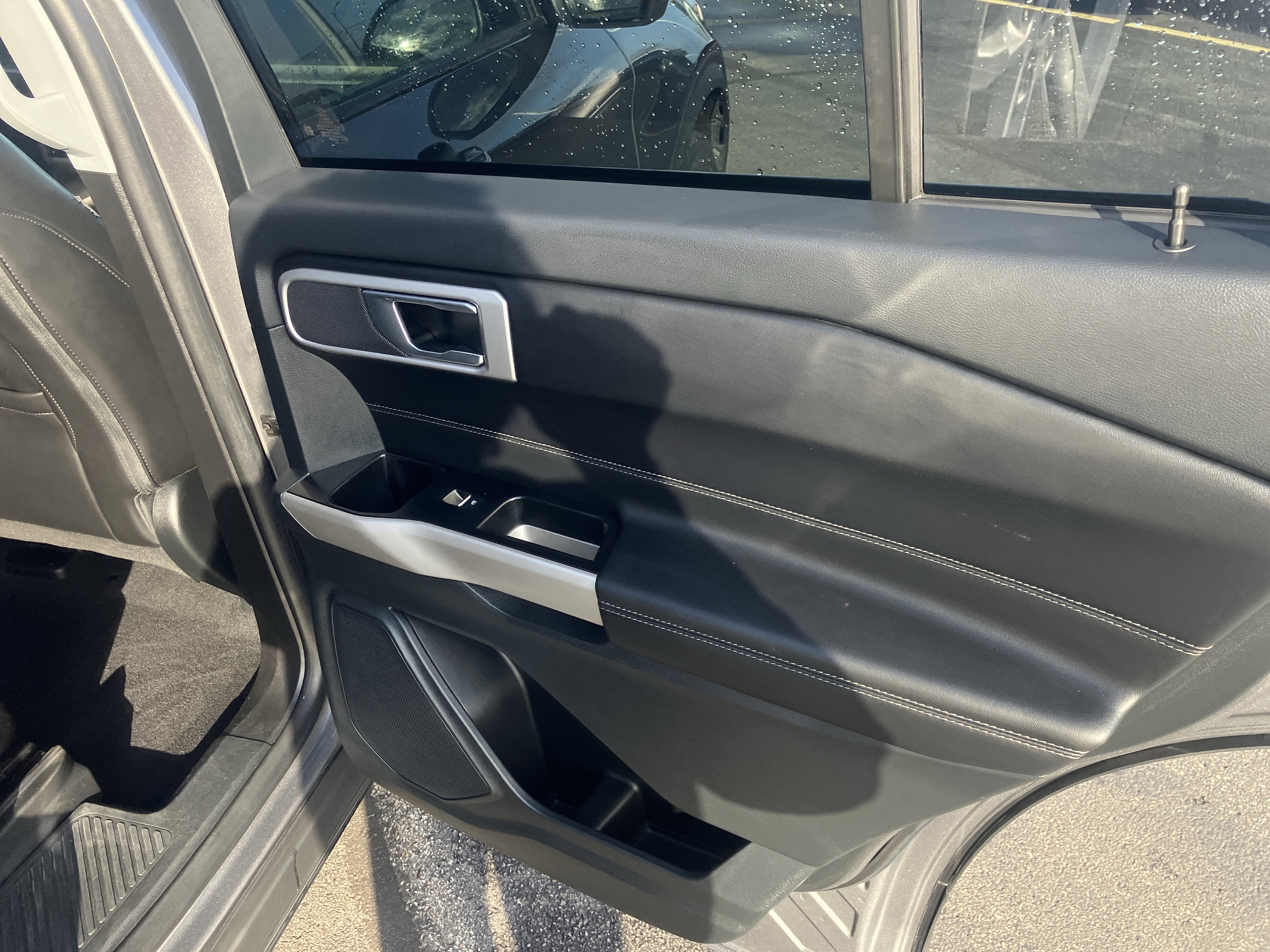 Certified 2023 Ford Explorer XLT w/ Equipment Group 202A image 14