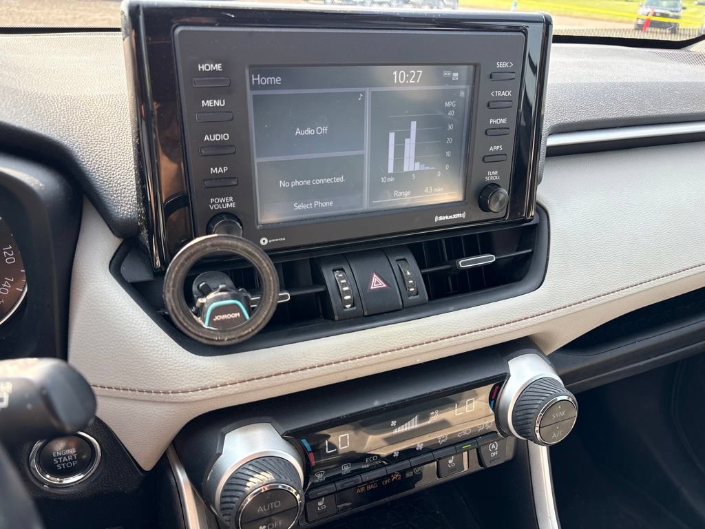 Used 2021 Toyota RAV4 XLE Premium AWD/4WD image 22