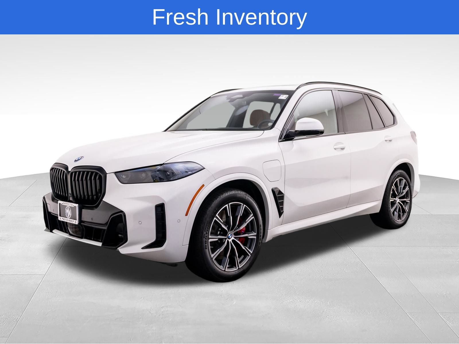 Certified 2026 BMW X5 xDrive50e AWD/4WD image 1