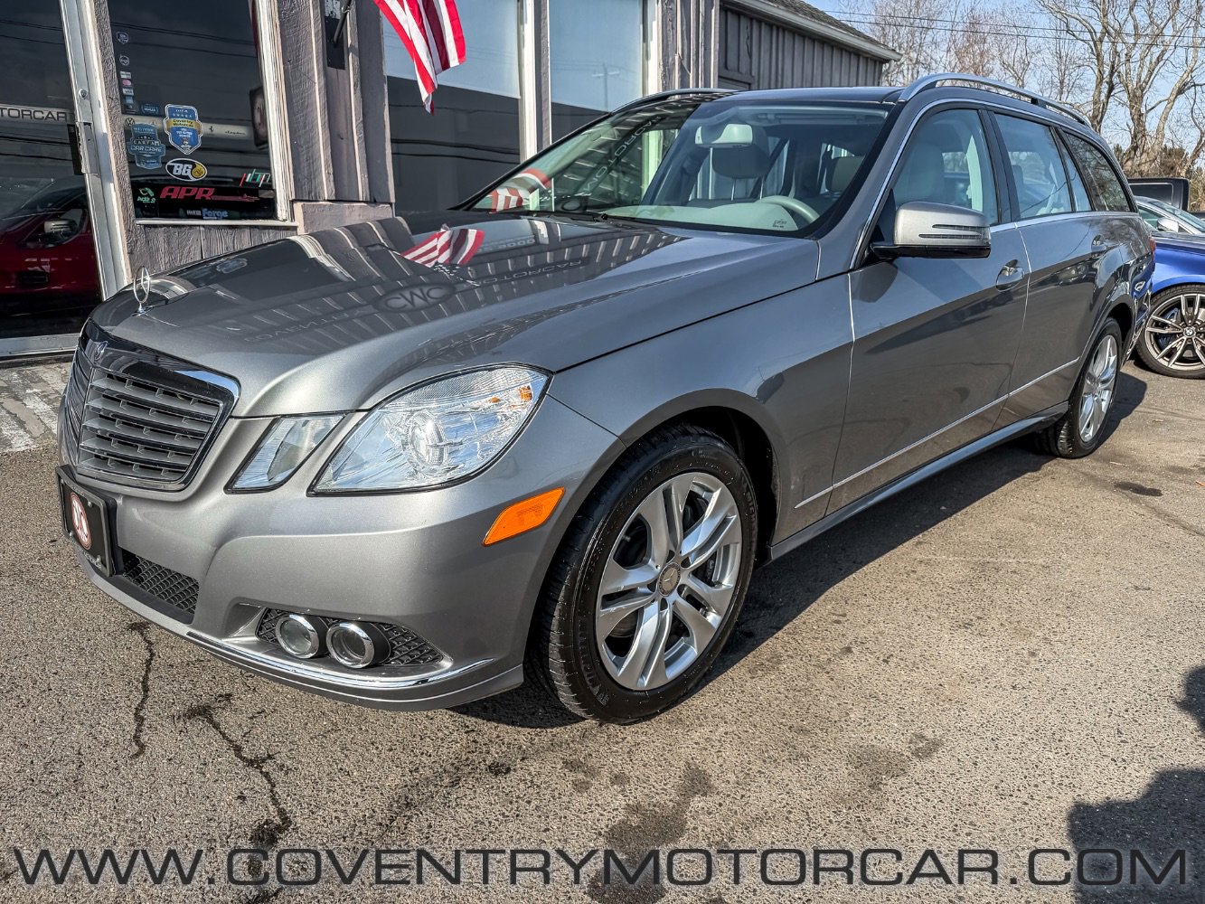 Used 2011 Mercedes-Benz E 350 4MATIC image 2