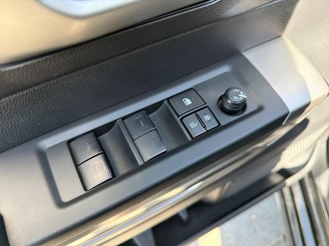 Used 2023 Toyota Tundra SR5 w/ SR5 Convenience Package AWD/4WD image 17