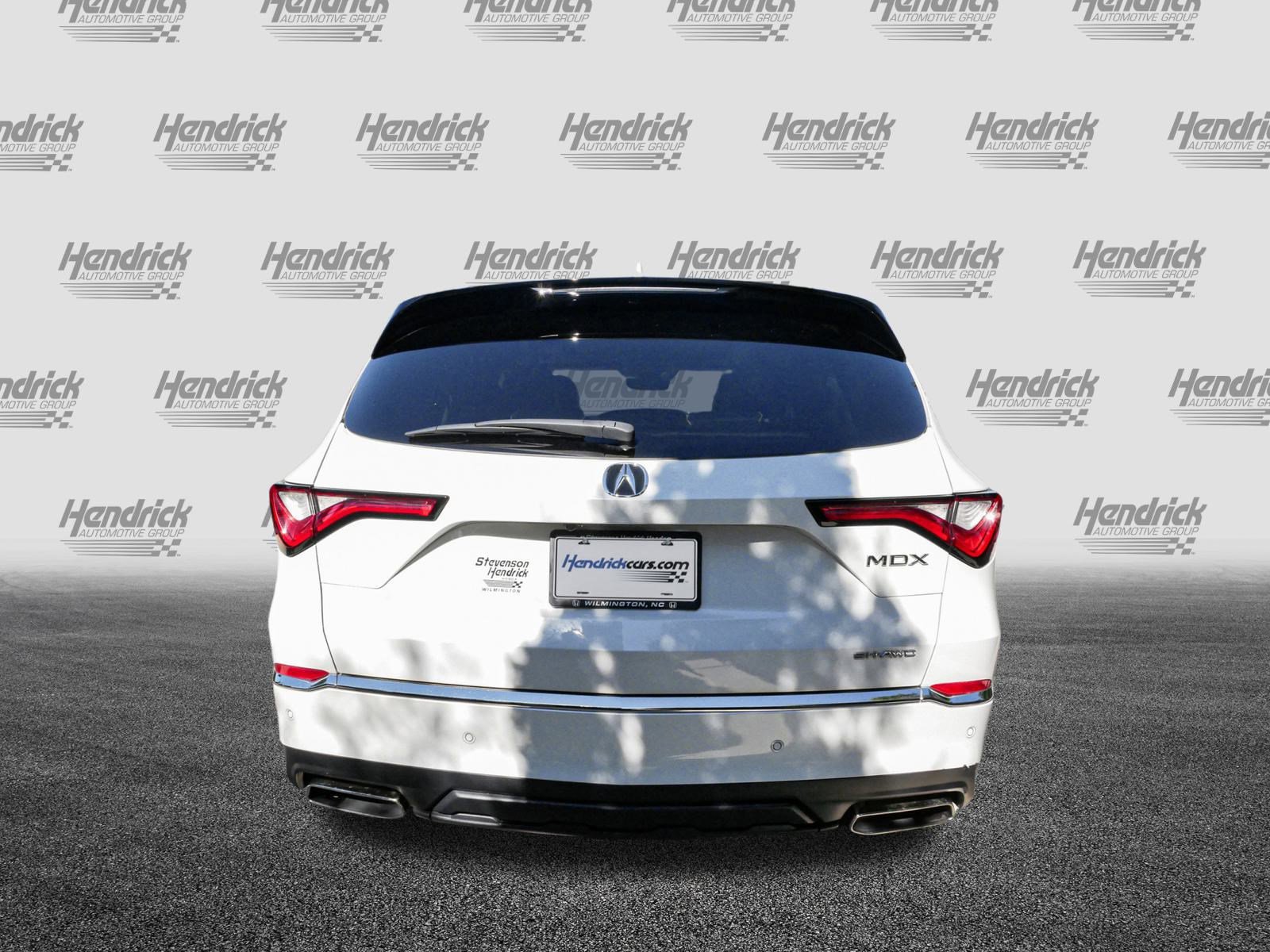 Used 2024 Acura MDX SH-AWD w/ Advance Package image 9