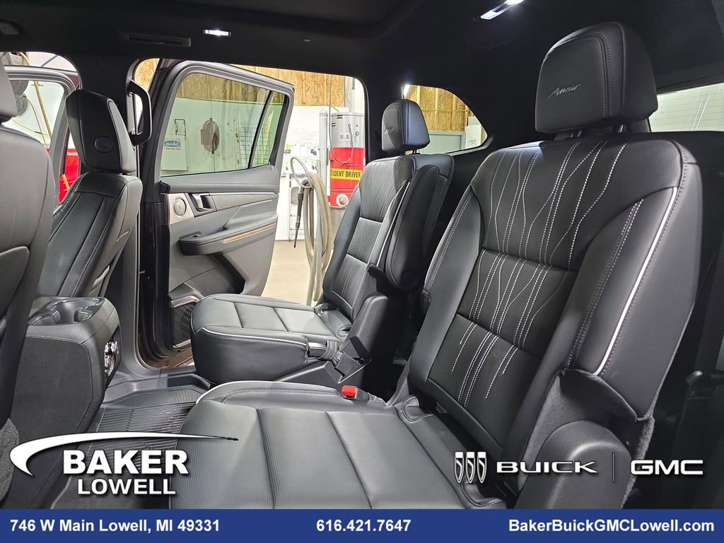 New 2026 Buick Enclave Avenir w/ Super Cruise Package image 16