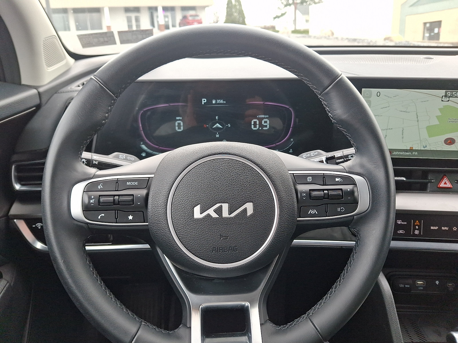 Used 2025 Kia Sportage EX AWD/4WD image 20