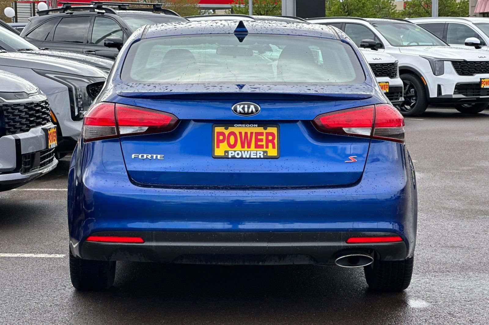 Used 2017 Kia Forte S FWD image 5