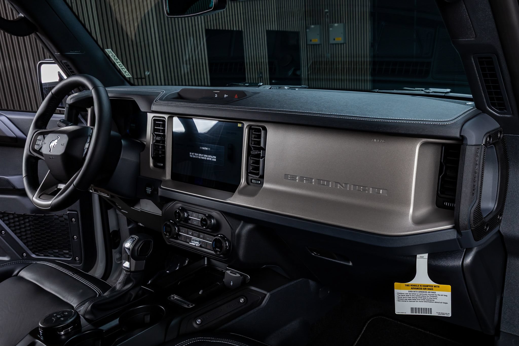 Used 2026 Ford Bronco Outer Banks AWD/4WD image 18