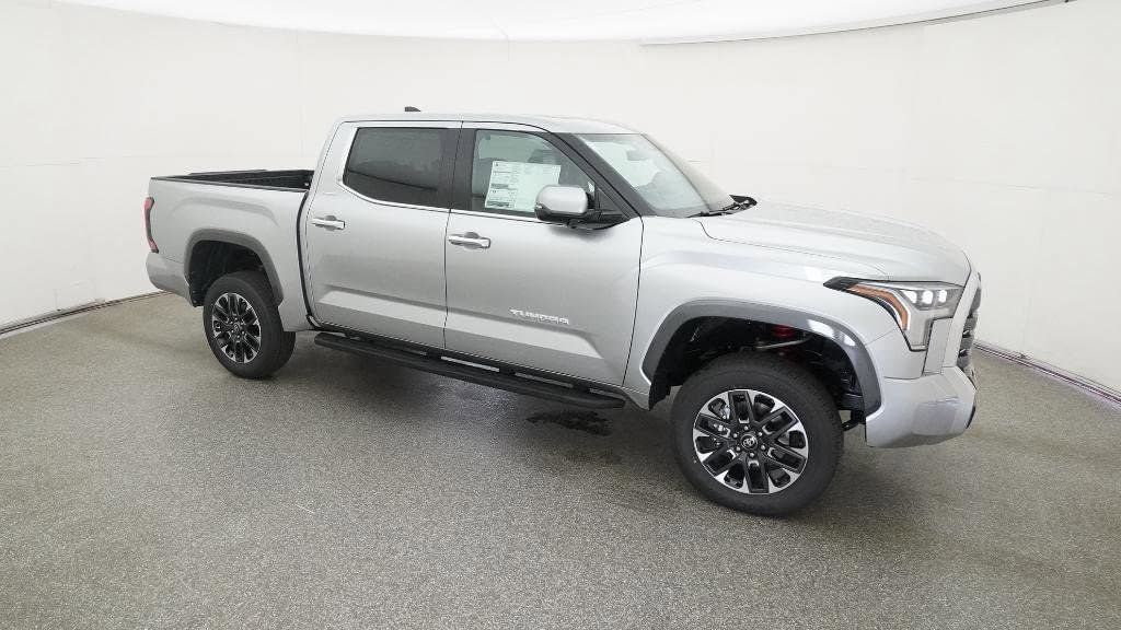 New 2026 Toyota Tundra Limited AWD/4WD image 12