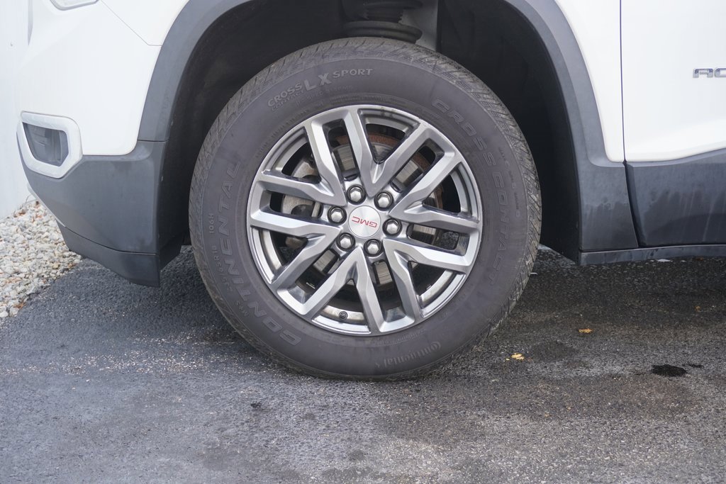 Used 2017 GMC Acadia SLT image 6