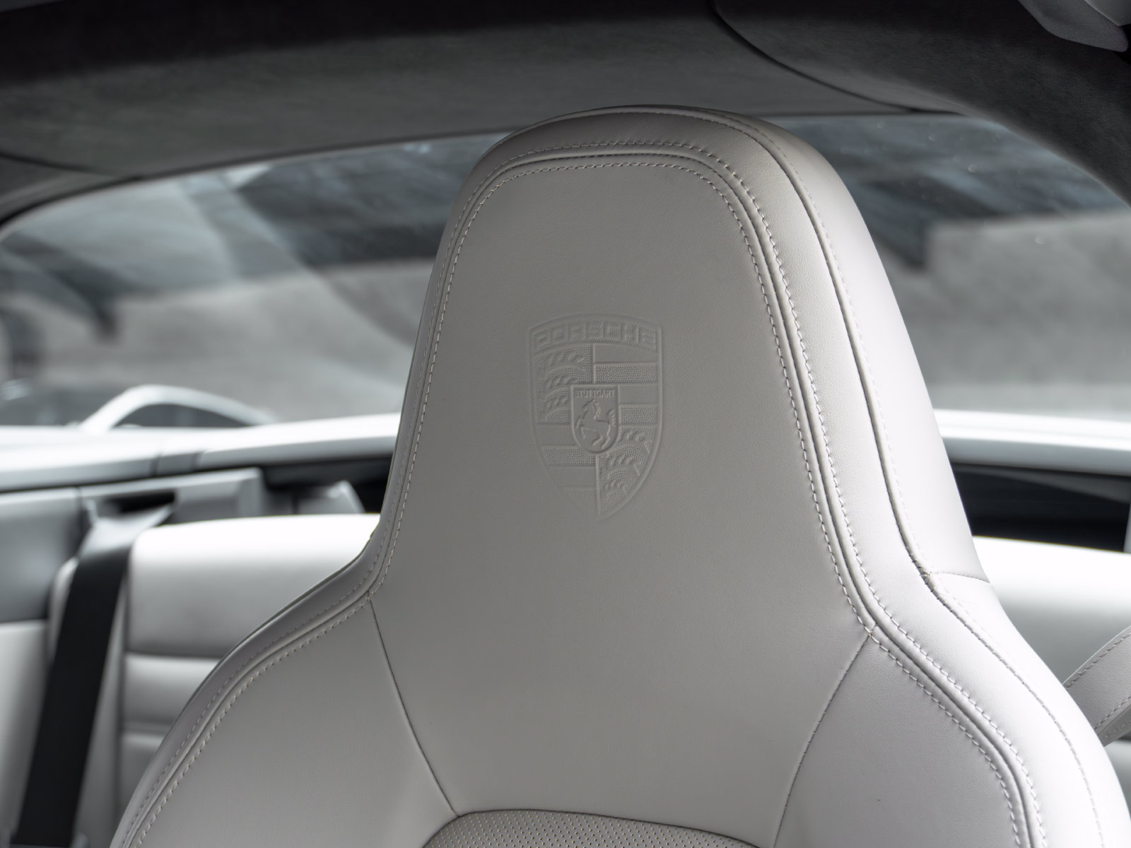 Certified 2024 Porsche 911 Targa 4S AWD/4WD image 32