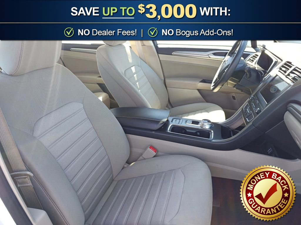 Used 2020 Ford Fusion SE image 21