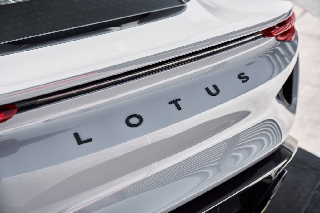 Used 2026 Lotus Emira SE RWD image 12