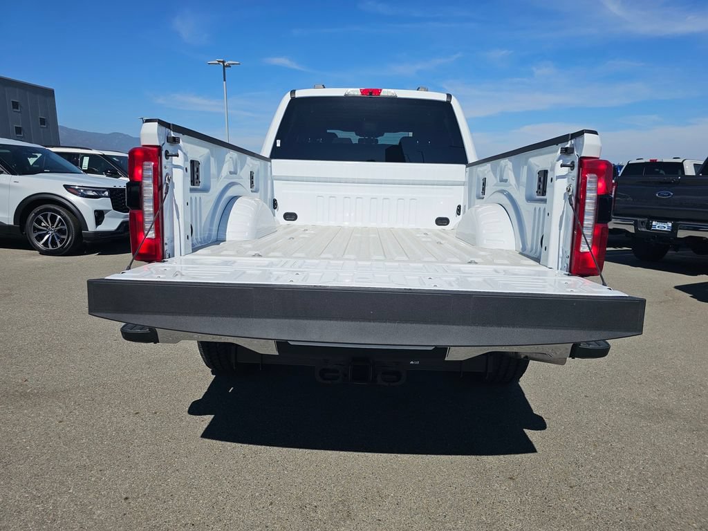 New 2026 Ford F250 Lariat w/ FX4 Off-Road Package AWD/4WD image 14